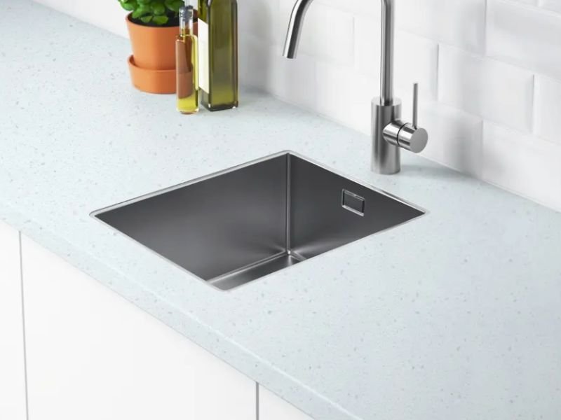 _Quartz Stone 2211 (1)